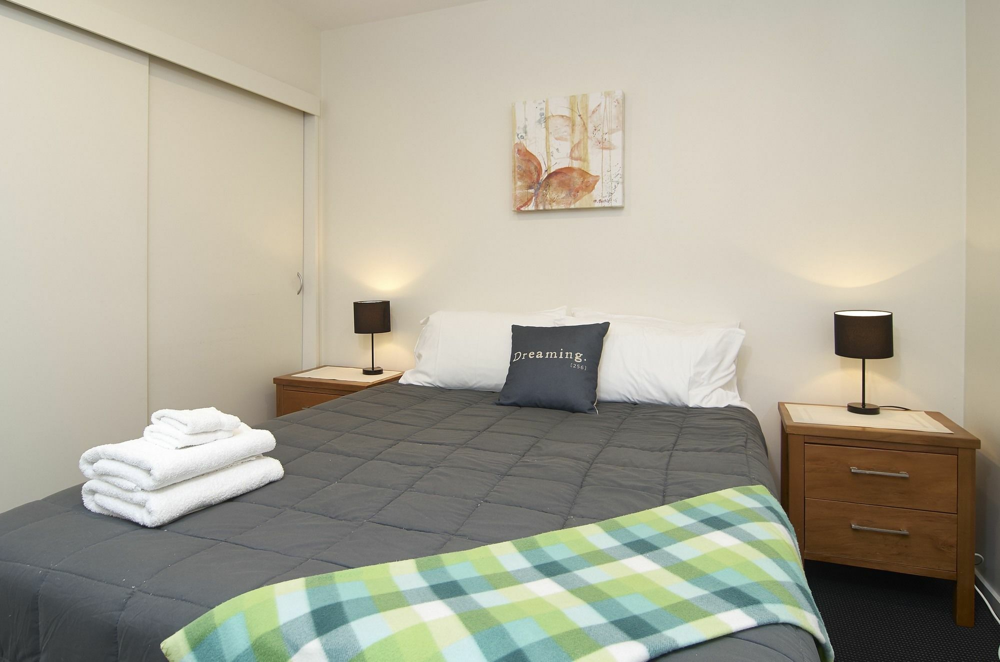 Riccarton Loft - Christchurch Holiday Homes 외부 사진